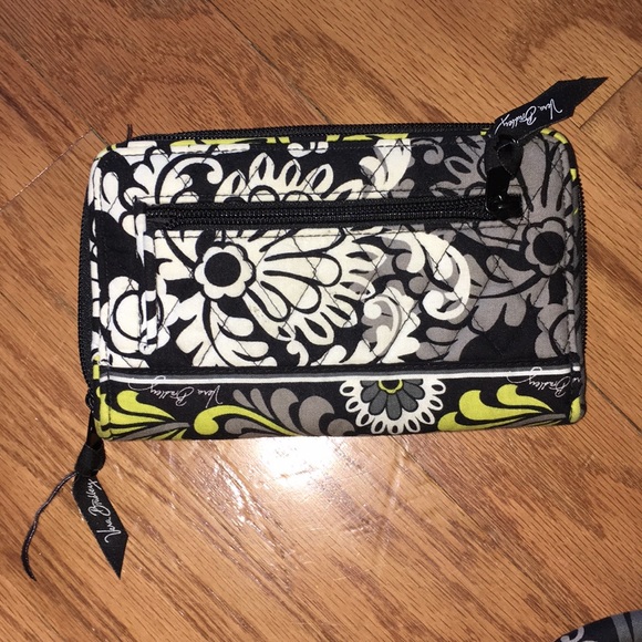 Vera Bradley 3 piece set - Picture 4 of 8